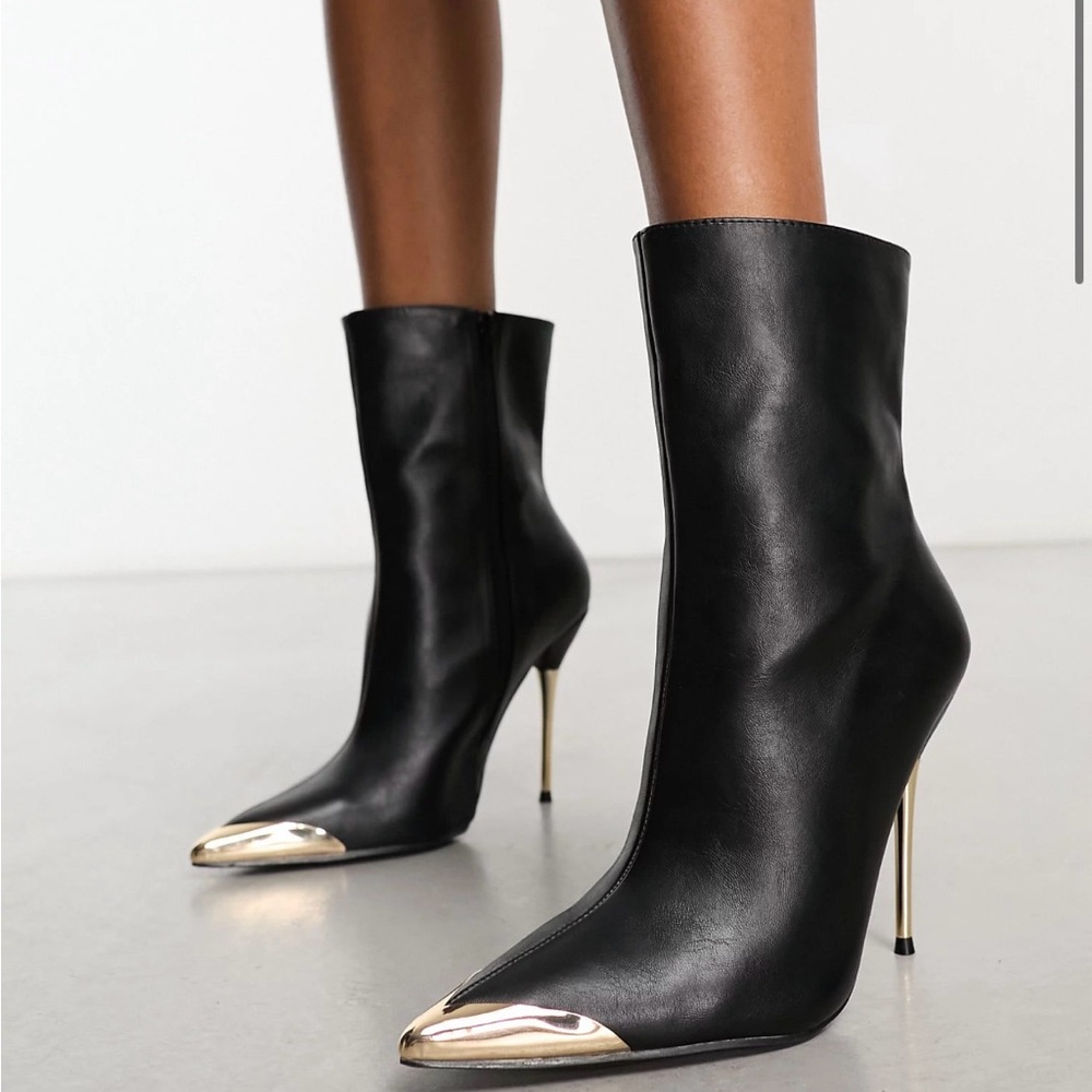 ASOS wide fit, high heeled, black and gold stiletto ankle boots. Size 7 Wide.NWT